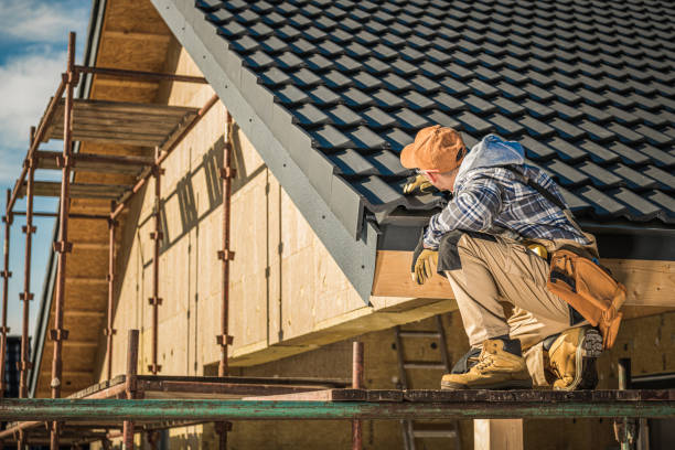 Best Emergency Roof Repair Services  in Trumbull Center, CT